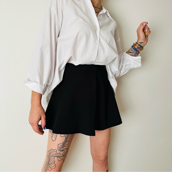 Zara Pants - Zara black mini wrap skort